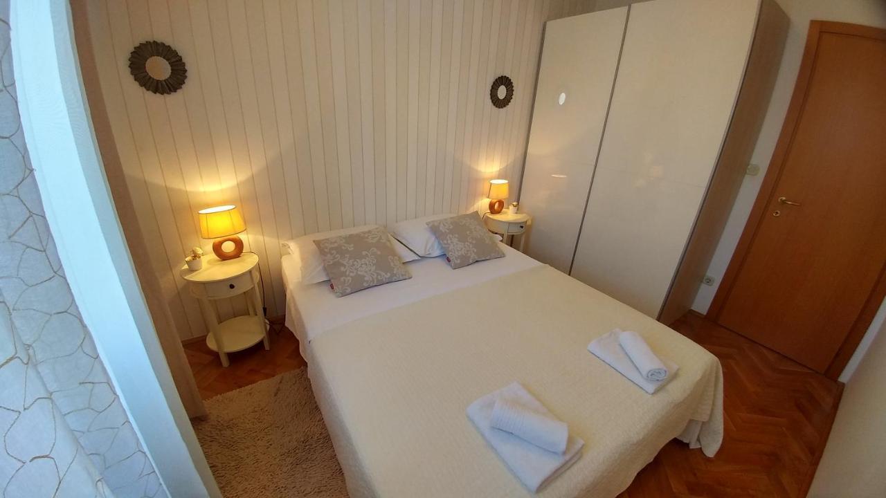 Apartment Deluxe Sea View スプリト エクステリア 写真